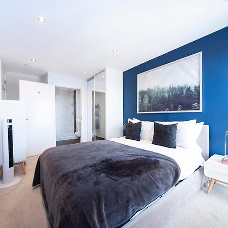 Top Floor Apt - 2 Bed/2 Bath + Private Balcony Londres Exterior foto